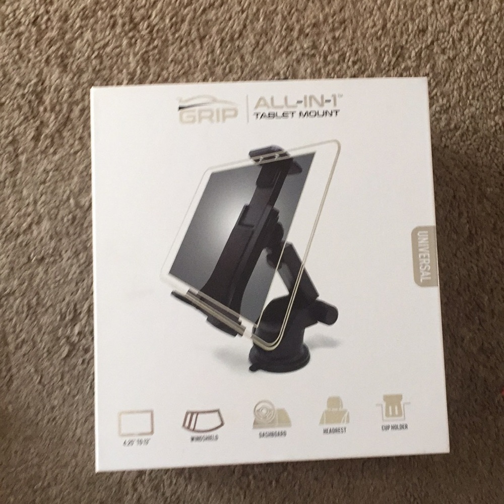 All-in-one tablet mount